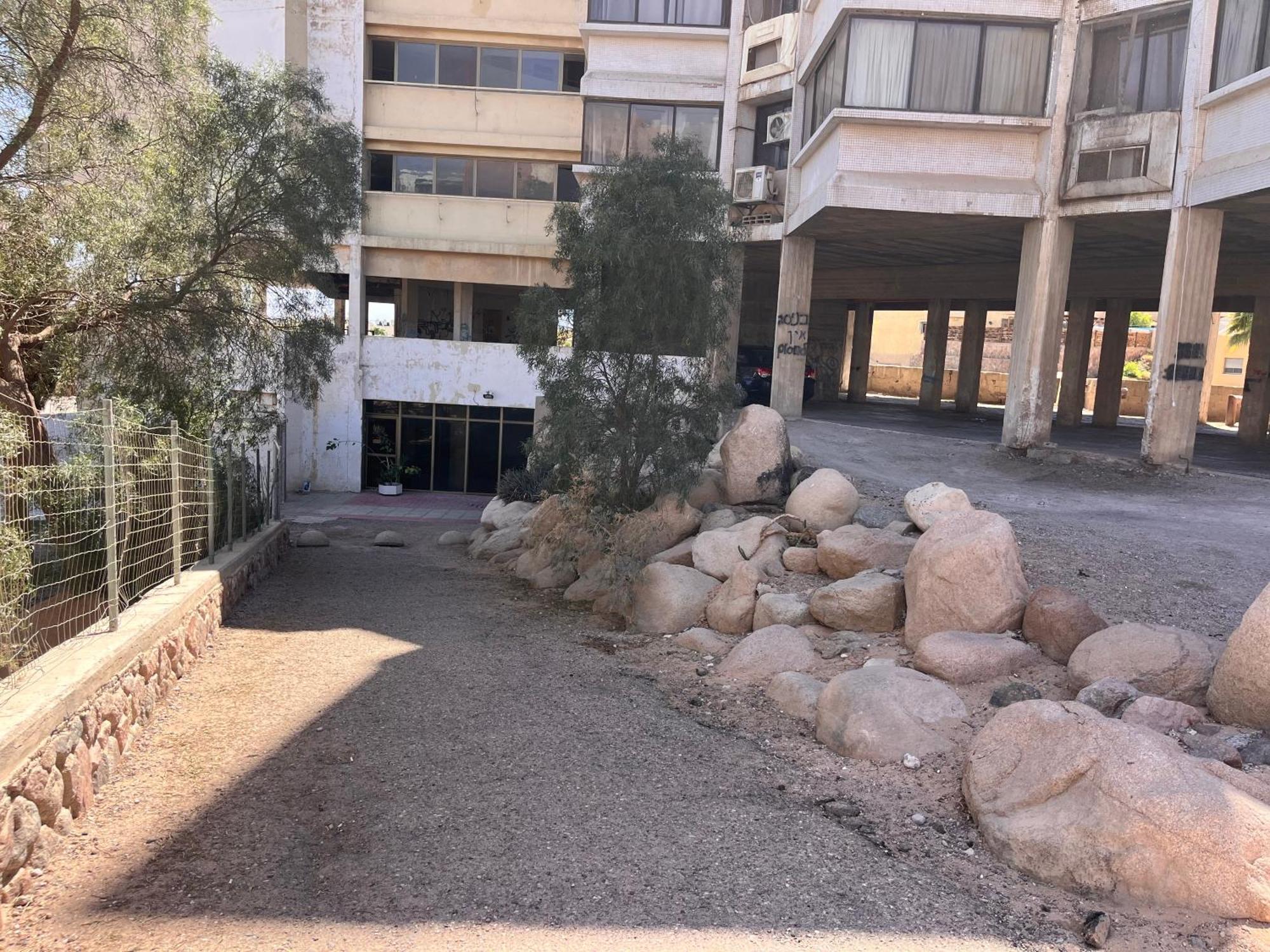 Dc Apartments - 2 Bedrooms Near The Beach Eilat Dış mekan fotoğraf